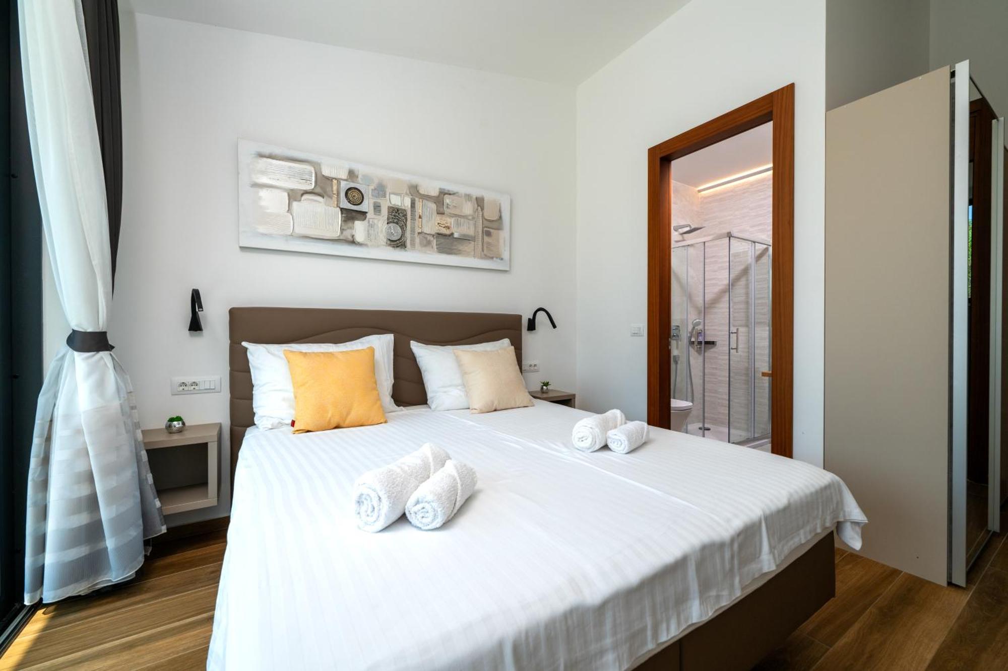 Martincic Residence - 5 Stars Luxury With Pool Heating On 4000M2 Rakalj 외부 사진