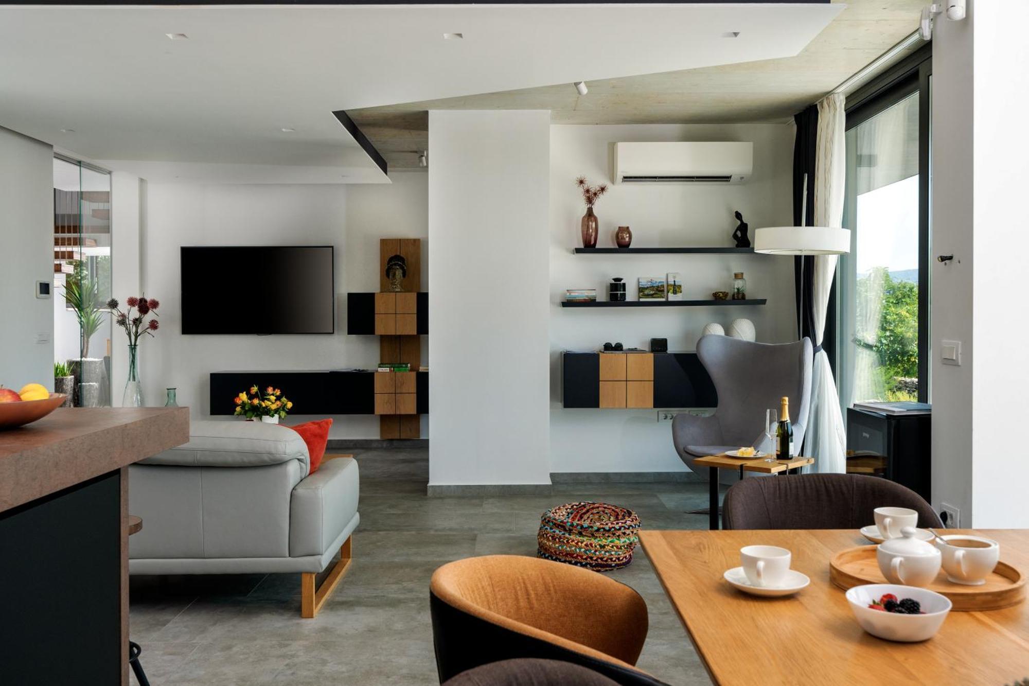 Martincic Residence - 5 Stars Luxury With Pool Heating On 4000M2 Rakalj 외부 사진